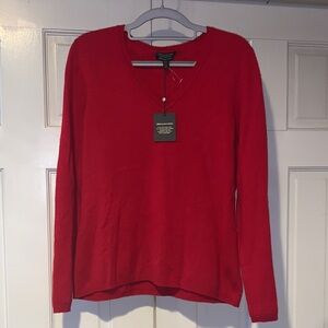 Charter Club luxury Red V-Neck cashmere sweater